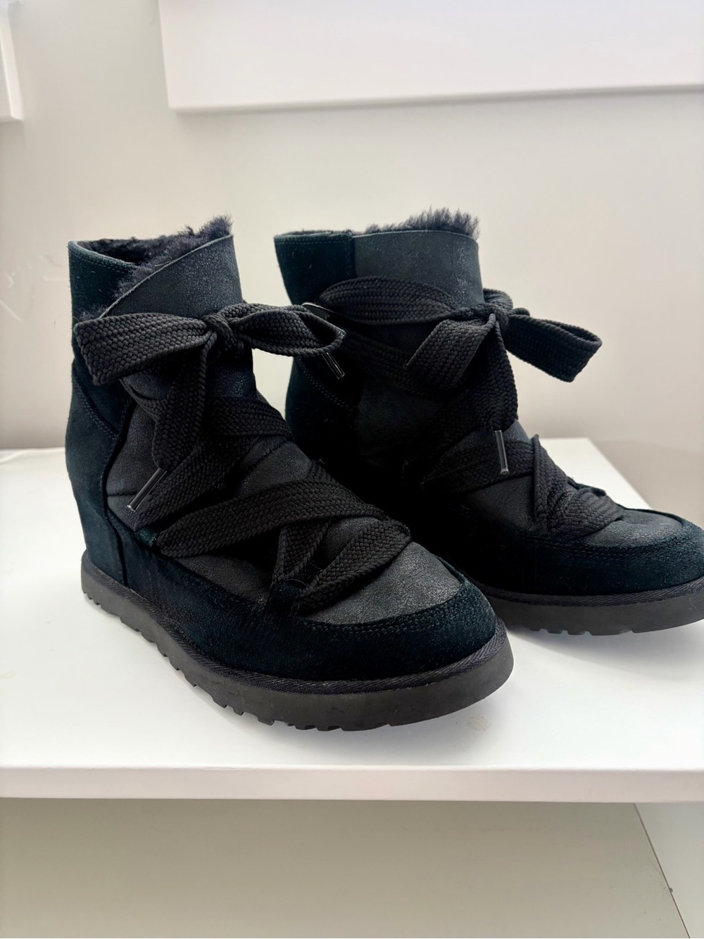 UGG Classic Femme Black Suede Lace-Up Wedge Ankle Boots